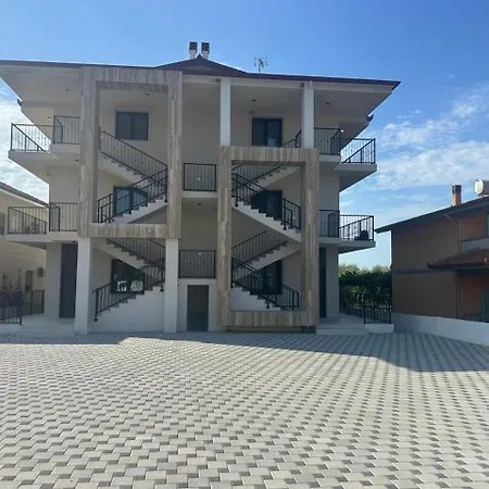 Spille Residence شقة